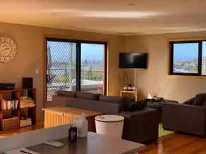 Three bedroom with spectacular views and spa bath - Image 2