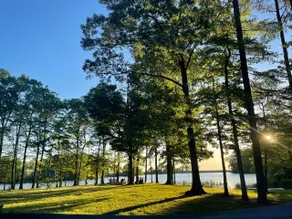 Peace Point - Waterfront, Secluded, Home w/hot tub - Image 3