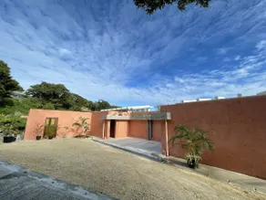 BBQ and private open-air bath in Chinen Village. ビーチまで徒歩5分。　Maximum 3 guests.　【かふーわ知念】 - Image 4