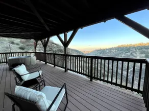 Luxurious Chalet with Jacuzzi and Incredible Views - Image 2
