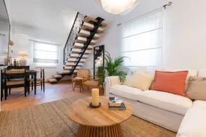 Beautiful two-storey apartment Luri on the island of Brač - Image 2