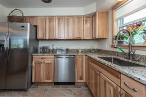 Bloom Inn *2-bedroom house nestled on flower farm! - Image 5