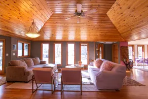 Quiet Cottage-Lakeview-Full Gym-Pets welcome - Image 5