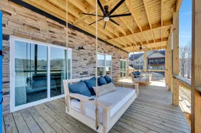 4 Bedrooms 2 1/2 Bath stunning water front views - Image 5