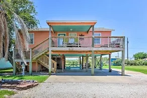 \"REEL CATCH\" 5 minutes from BEACH & FISHING CENTER! - Image 2