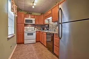 \"REEL CATCH\" 5 minutes from BEACH & FISHING CENTER! - Image 5