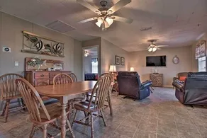 \"REEL CATCH\" 5 minutes from BEACH & FISHING CENTER! - Image 4