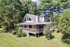 Gorgeous Views! Secluded | HotTub | Quiet & Cozy - Image 4