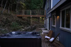Blue Lead Lodge | outdoor cinema, spa + game room - Image 3