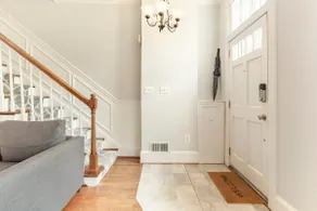 CapHill Oasis Townhouse-Free Parking-EasternMarket - Image 5