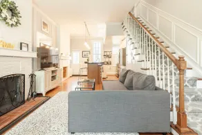 CapHill Oasis Townhouse-Free Parking-EasternMarket - Image 4