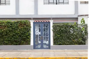 Best Spot in Miraflores near Larco 1st floor 6p - Image 3