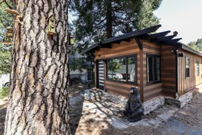 Your Favorite Cozy Modern Little Cabin! 🏞 - Image 4