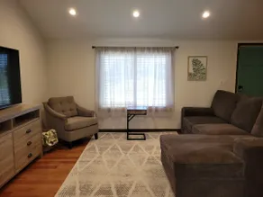 Cozy home minutes from Lewes and Rehoboth Beach - Image 4
