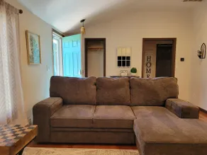 Cozy home minutes from Lewes and Rehoboth Beach - Image 2