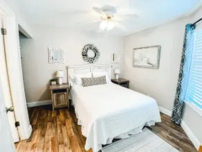 Lakeview condo - Image 5