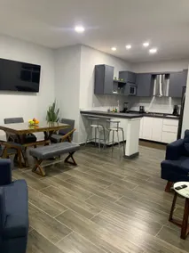 Apartment 5th #2 - very Central - Image 3