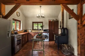 Hideaway Cottage - Secluded Retreat - Pet Friendly - Image 4