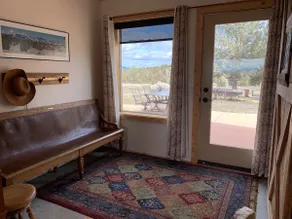 Juniper Lookout - Rustic and cozy with a view - Image 2