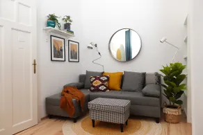 BpR Pastellion Art Home in Buda - Image 3