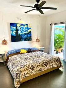 Beachfront Studio w/Amazing Sunrise & near Ferry - Image 2