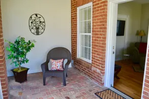 Beautiful two bedroom cottage near downtown - 357 - Image 4