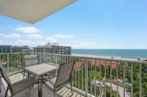 Two Bedroom Full Ocean View - Image 2