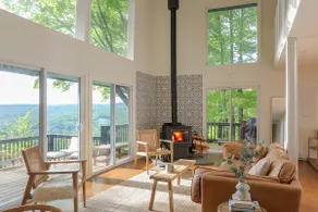 Dreamy Catskills mountain getaway w/ yoga studio - Image 3