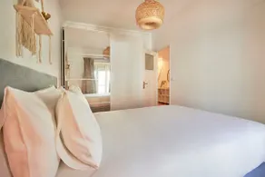 Sunny - Cozy Apartment - Image 4