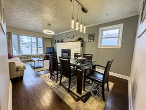 Charming Cozy Ravine Home Mins to Parks & Lake Entire House - Image 3