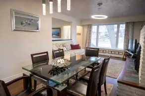 Charming Cozy Ravine Home Mins to Parks & Lake Entire House - Image 2
