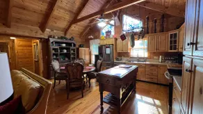 Stay for end of Summer at Sparkleberry! - Image 4