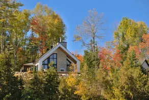 Maison.Cerf Lakeside Haven - Image 2