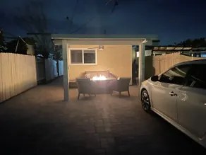 Cozy Retreat: Downtown, Airport, beach w/in 15 min - Image 4