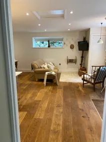 Country to city a 20 min walk - private apartment - Image 2