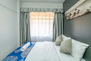 Nawiri House: Cozy 1-bedroom with ample parking - Image 4