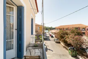 Traditional house at Koroni near beach - Image 3