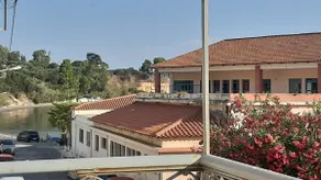 Traditional house at Koroni near beach - Image 4
