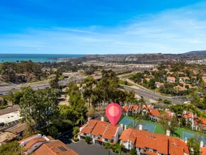 Newly Remodeled Modern/Coastal Gem - Image 2
