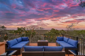 NEW LISTING! TEXAS HILL COUNTRY VIEWS! FIREPIT X2! GAMEROOM! - Image 3