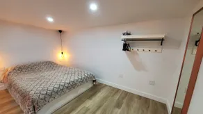 Adorable 1-bedroom guesthouse in Halifax - Image 4