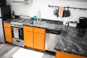 ”Copper Trails” Lovely Private Rental Unit - Image 2