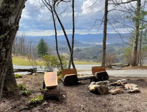 Extraordinary Lodge with Breathtaking Mt. Views - Image 3
