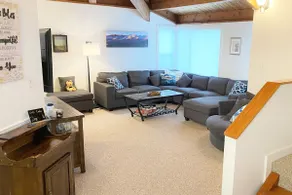 Bee Base: Bright 3BR Condo - Family Vacation spot! - Image 3