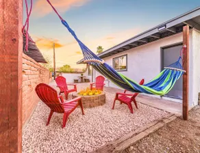 Cozy 2BR Townhome in Central Tucson Wow - Image 2