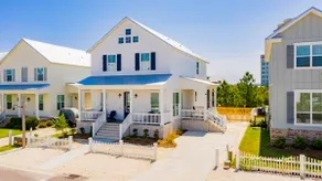 Parks Edge Tranquility by the Sea !!! 5 chambres, 5 salles de bains et 1. 5 salles de bains pour 12 personnes! - Image 4