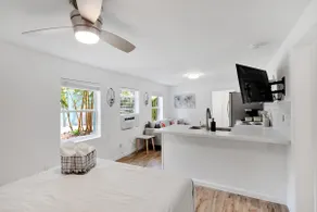Modern, Quiet & Private Condo w/ Fenced Yard - Image 5