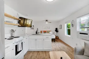 Modern, Quiet & Private Condo w/ Fenced Yard - Image 2