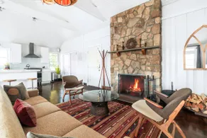Catskills Modern Lakefront Cottage - Image 5