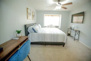 One of a kind 10 min from AT&T Stadium 3BR2BA Home - Image 3